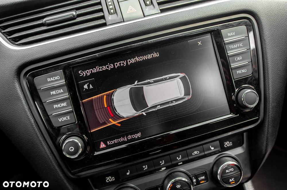Skoda Octavia 2.0 TSI DSG RS 230 - 32