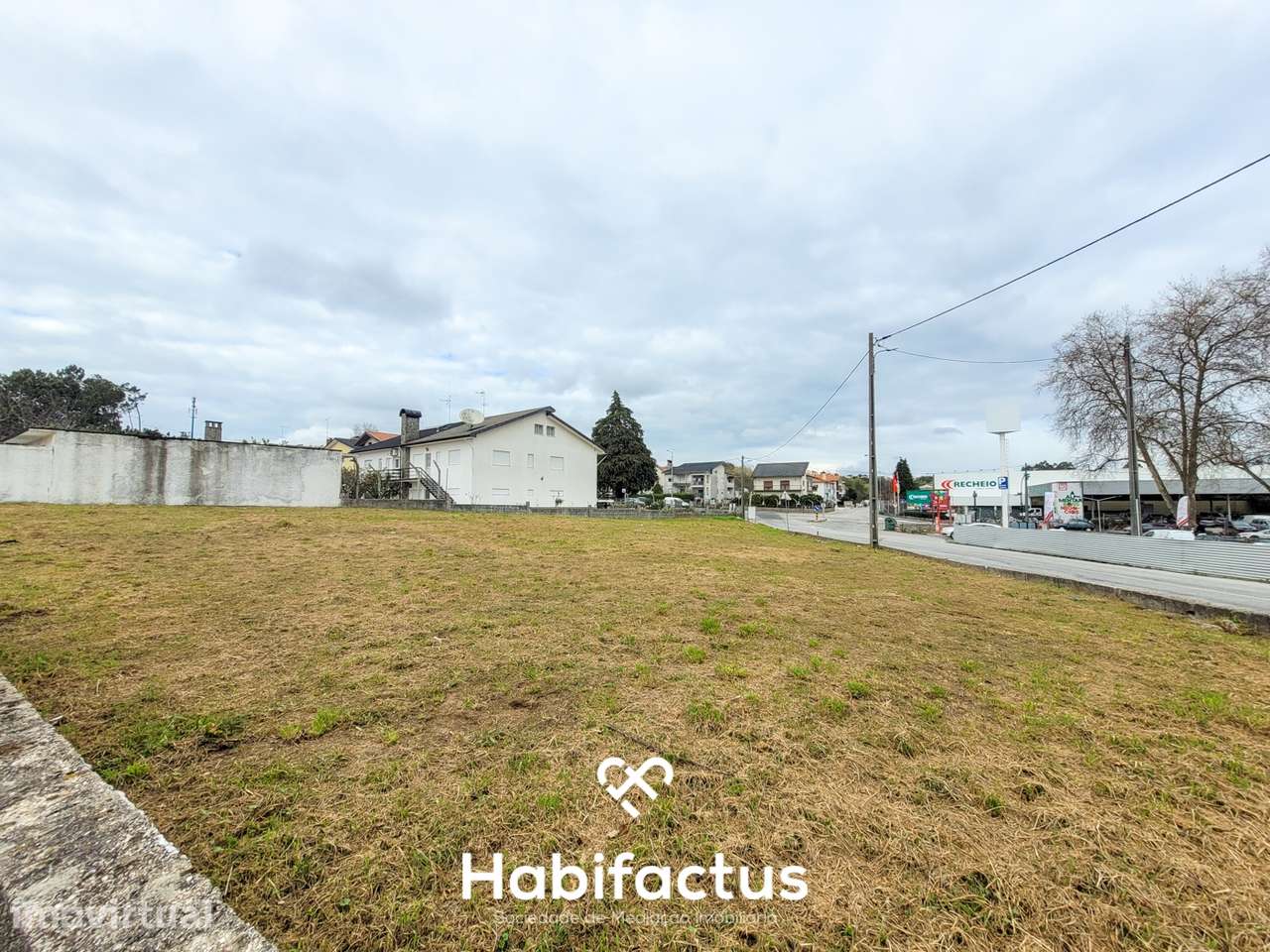Lote de terreno com área de 900m2, situado na zona do Viso, em Viseu f - Grande imagem: 2/6
