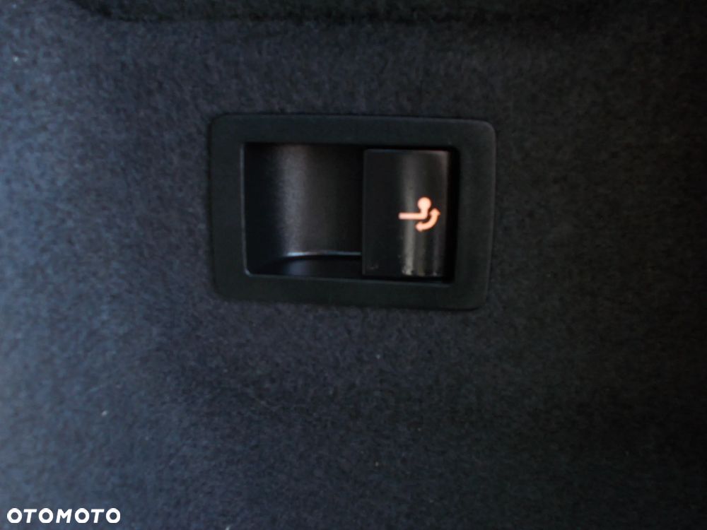 Skoda Karoq 2.0 TDI SCR 4x4 Style - 11