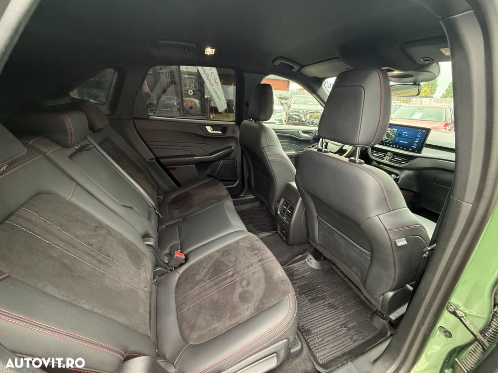 Ford Kuga 2.5 Duratec AWD FHEV ST-Line X - 26