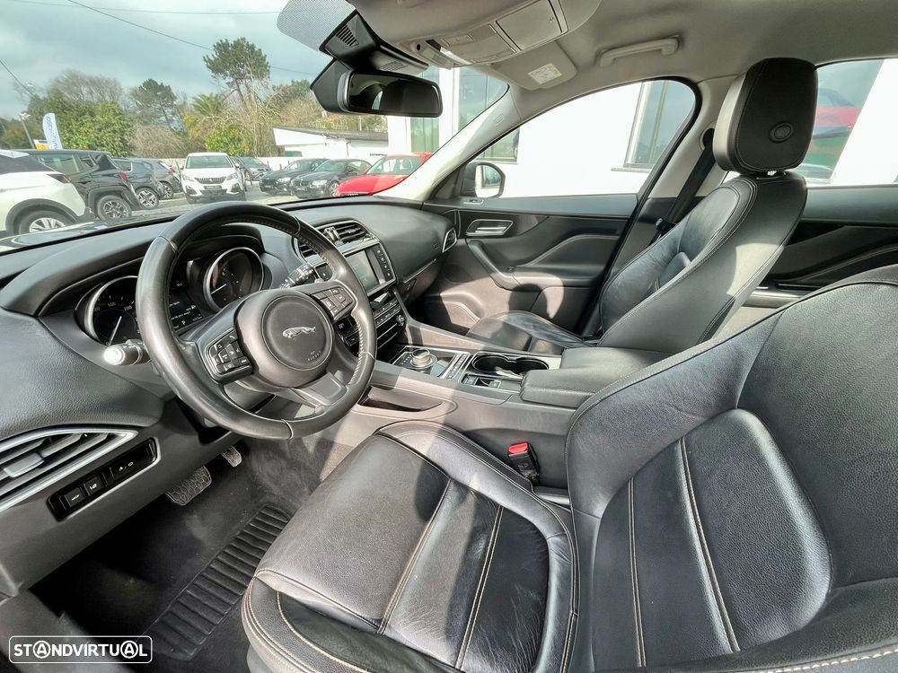 Jaguar F-Pace 2.0 i4D Prestige AWD Aut. - 11