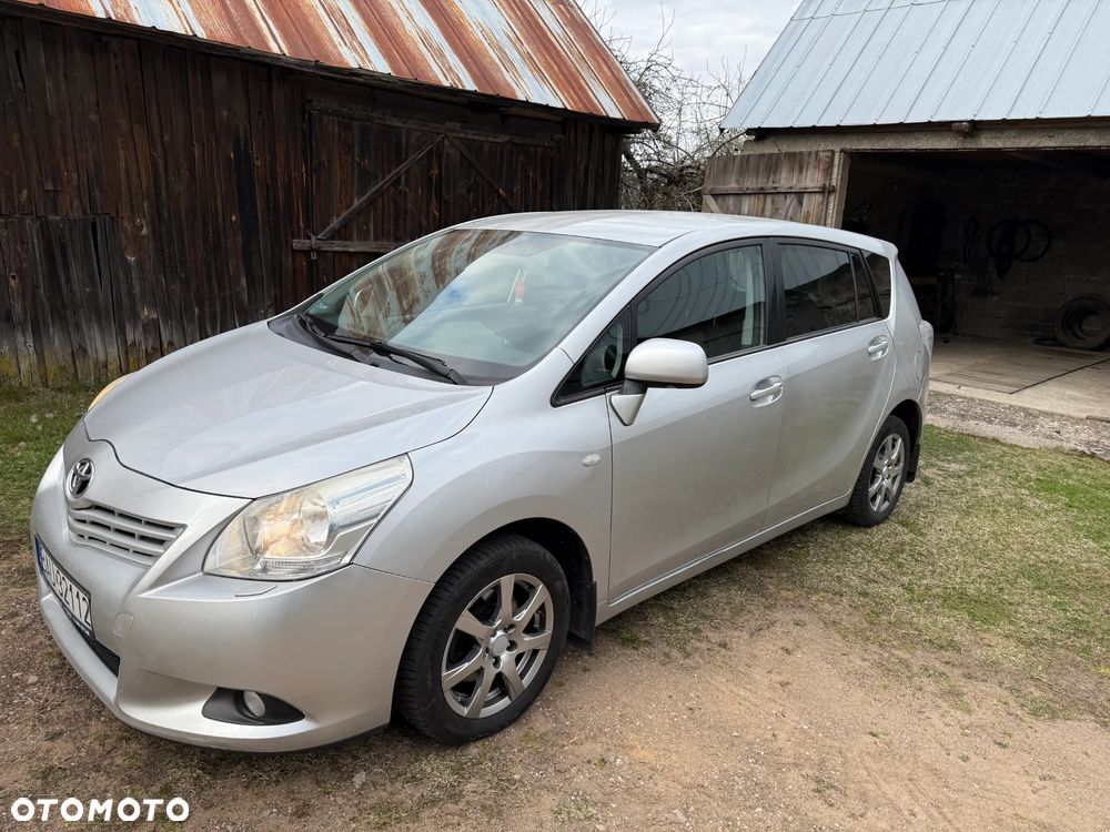 Toyota Verso 1.8 7-Sitzer Life - 1