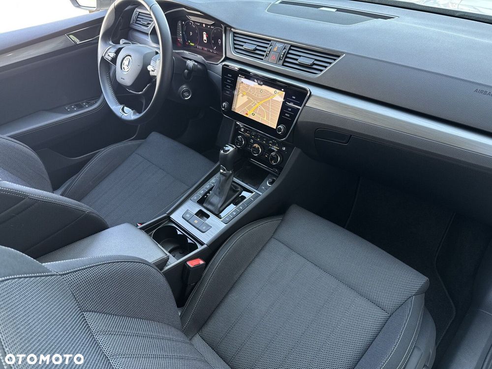Skoda Superb 1.4 TSI Plug-In Hybrid Style DSG - 13