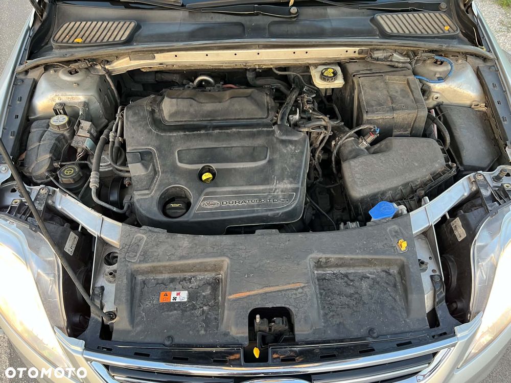 Ford Mondeo - 27