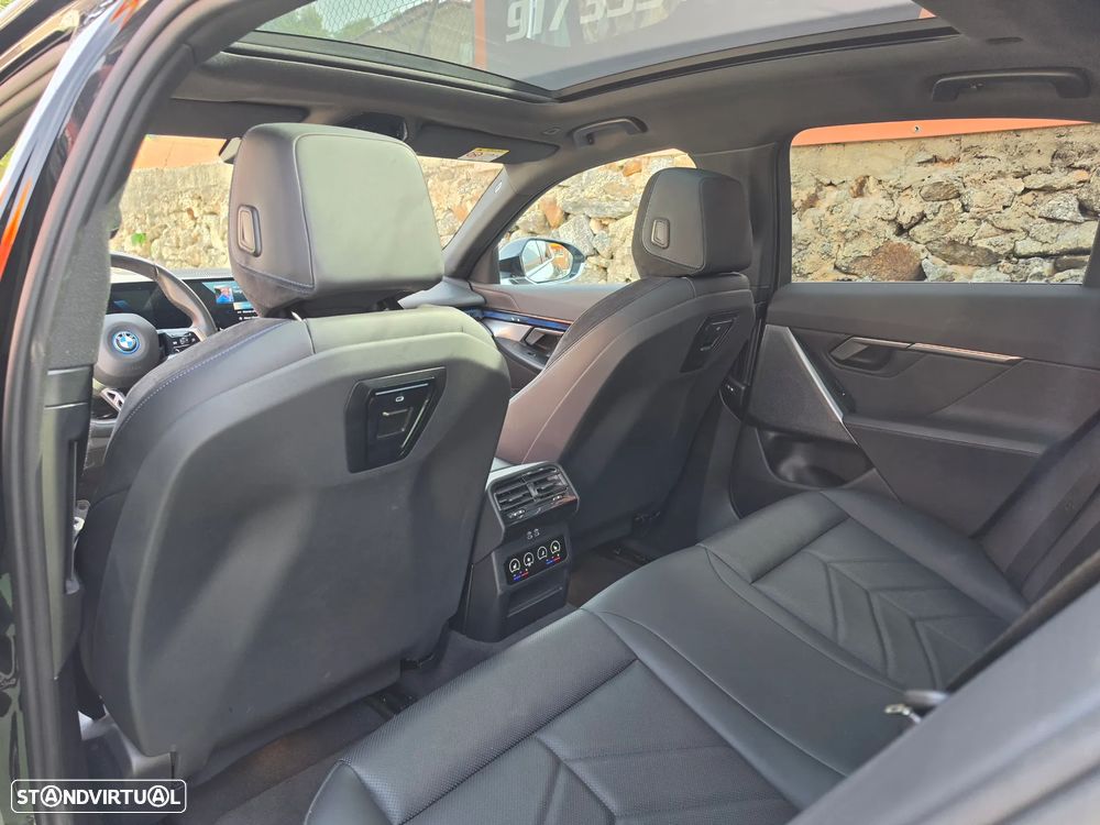 BMW i5 eDrive40 Pack Desportivo M - 16