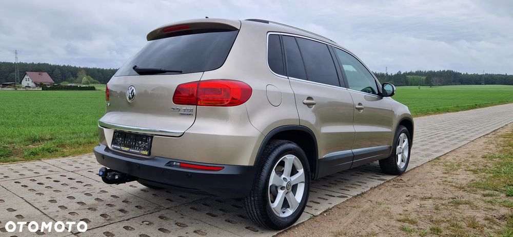 Volkswagen Tiguan 2.0 TDI DPF 4Motion BlueMotion Technology Exclusive - 17