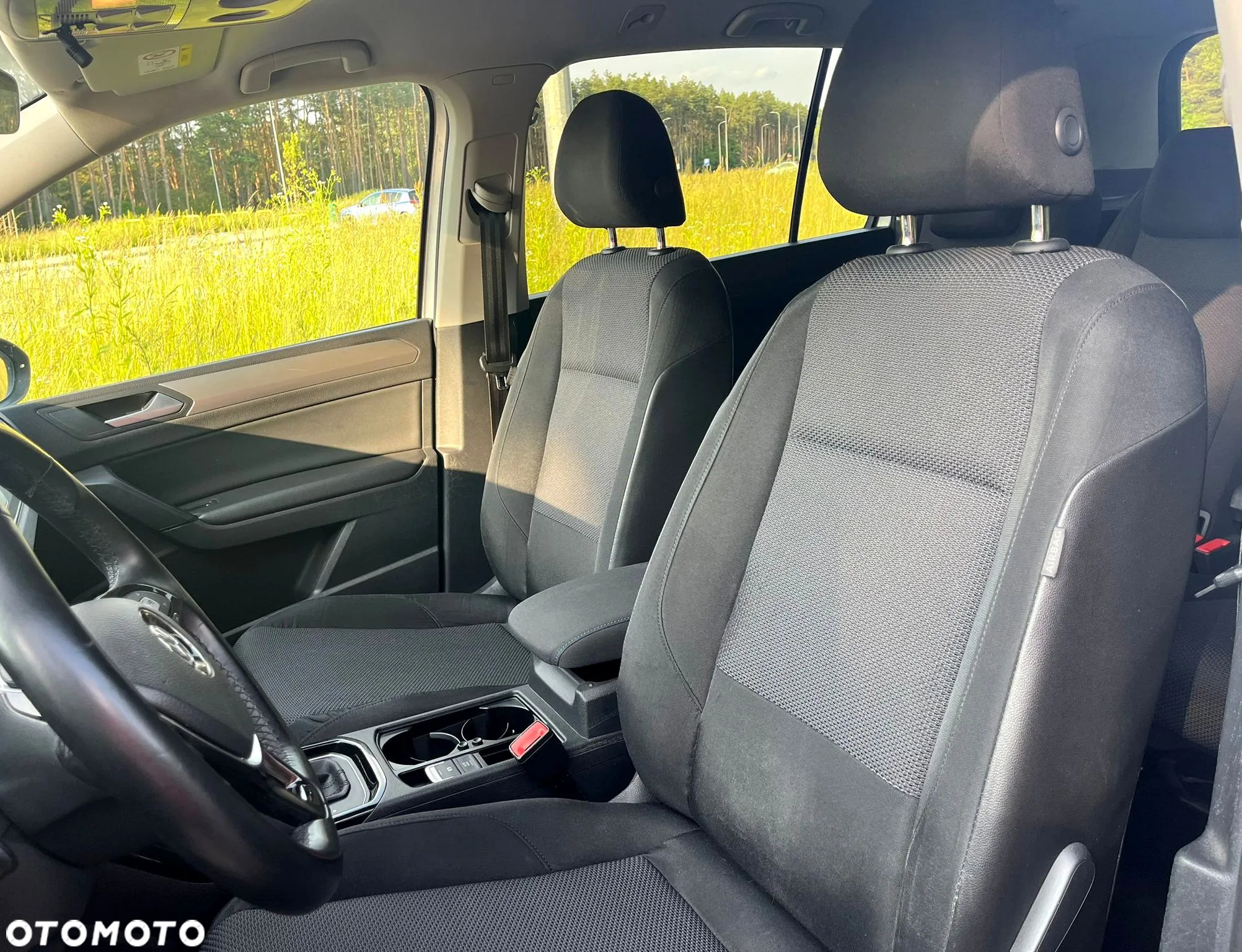 Volkswagen Touran 2.0 TDI BMT Comfortline Plus DSG - 12