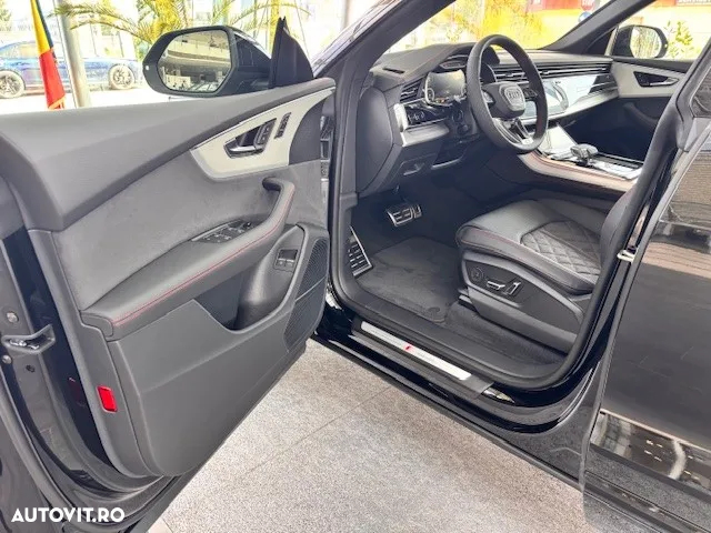 Audi Q8 55 TFSI e quattro Tiptronic PHEV - 6
