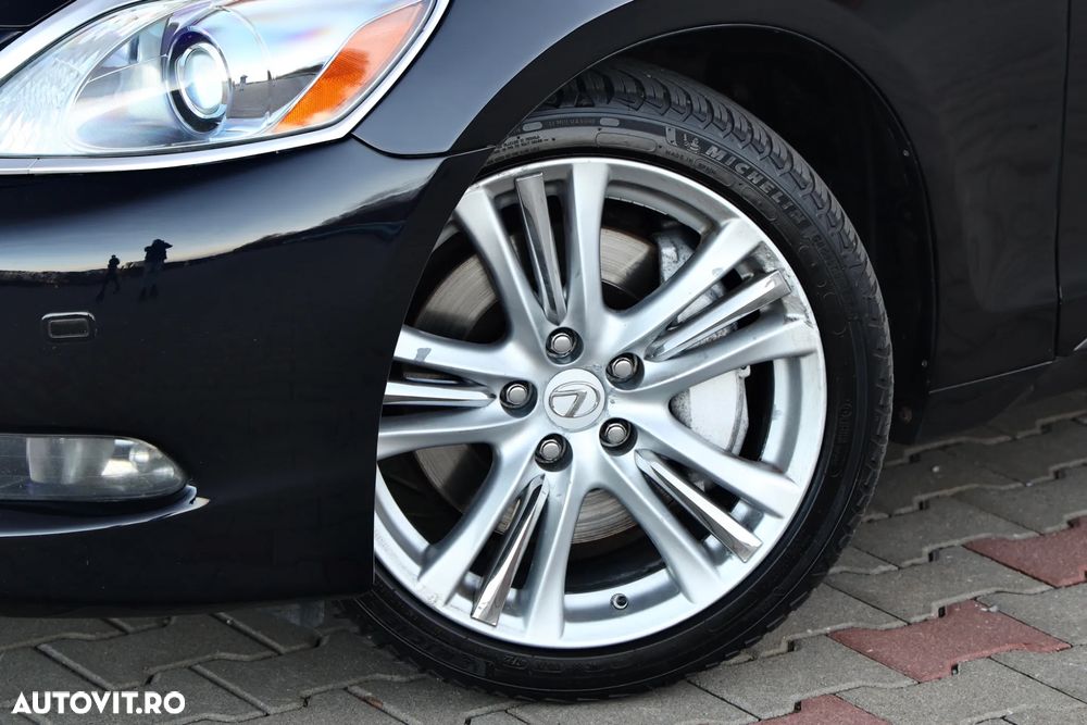 Lexus Seria GS 450h - 16