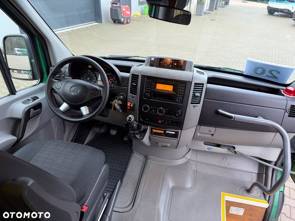 Mercedes-Benz Sprinter 516 Nr. Oferty: 20 - 12