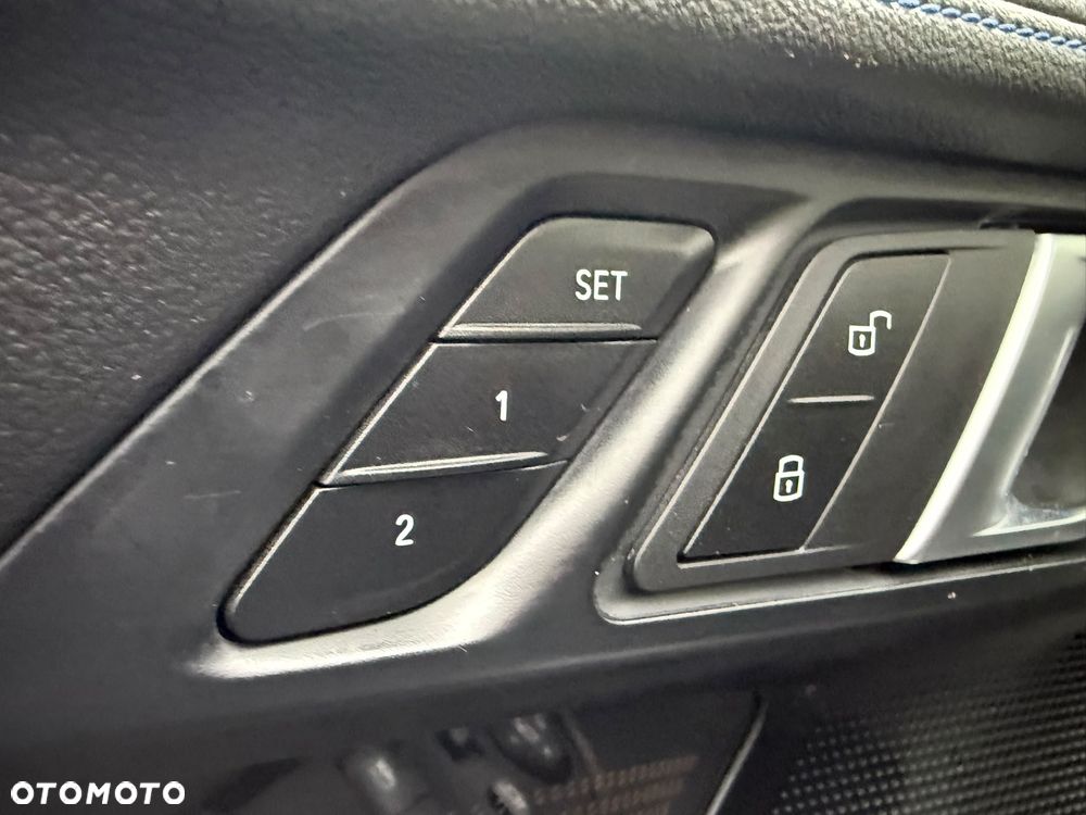 BMW Seria 2 M240i xDrive - 23