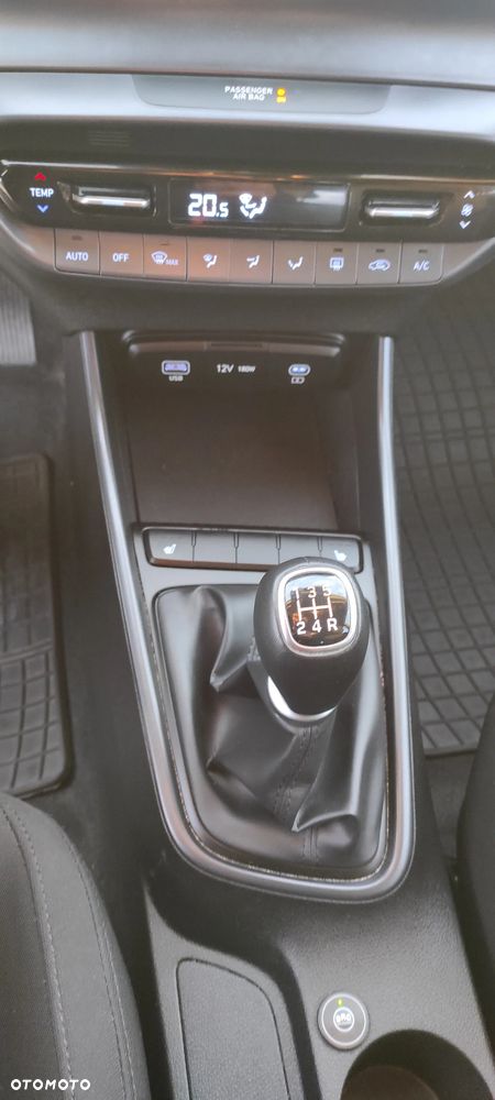 Hyundai i20 1.2 Modern - 9