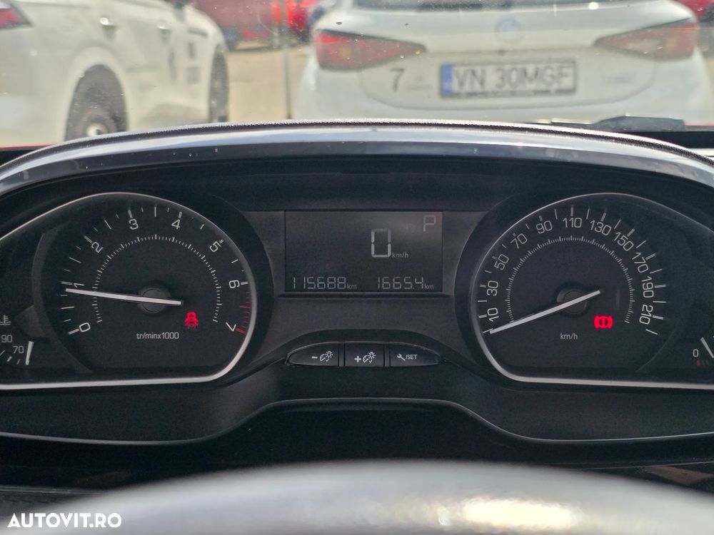Peugeot 2008 - 20
