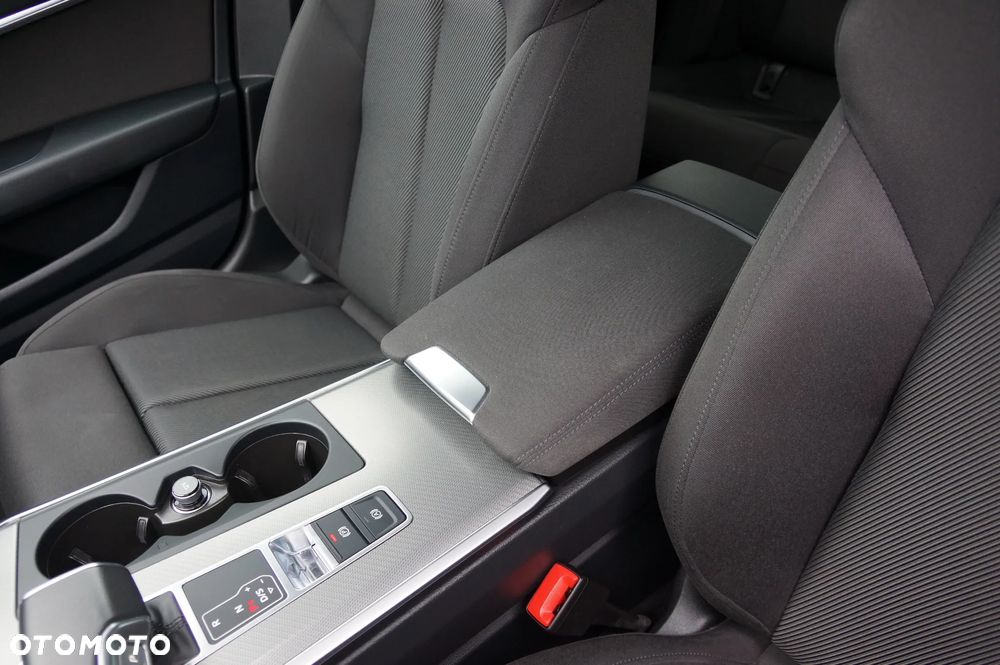 Audi A6 - 25