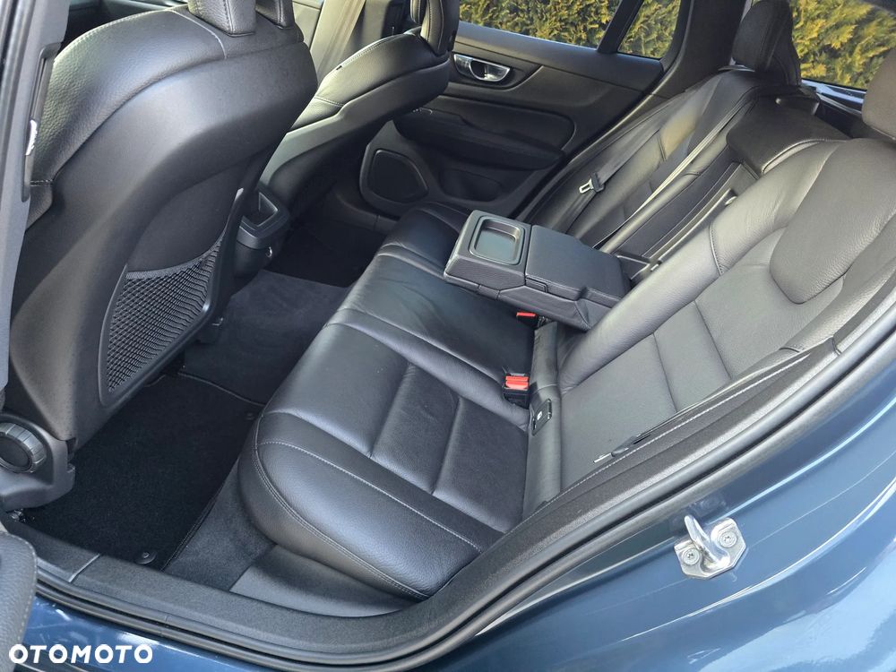 Volvo V60 - 21