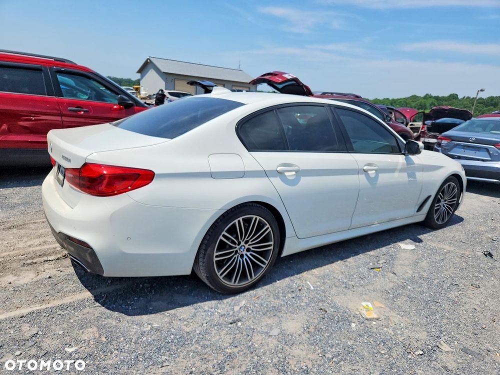 BMW Seria 5 530i M Sport sport - 4
