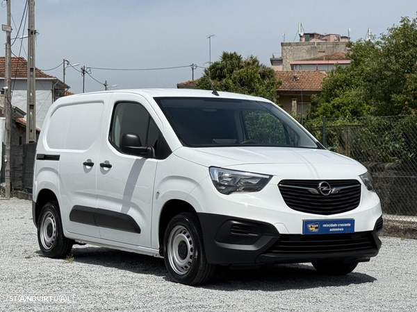 Opel Combo Combo 1.5 CDTI CX6V 3Lugares IVA Dedutível