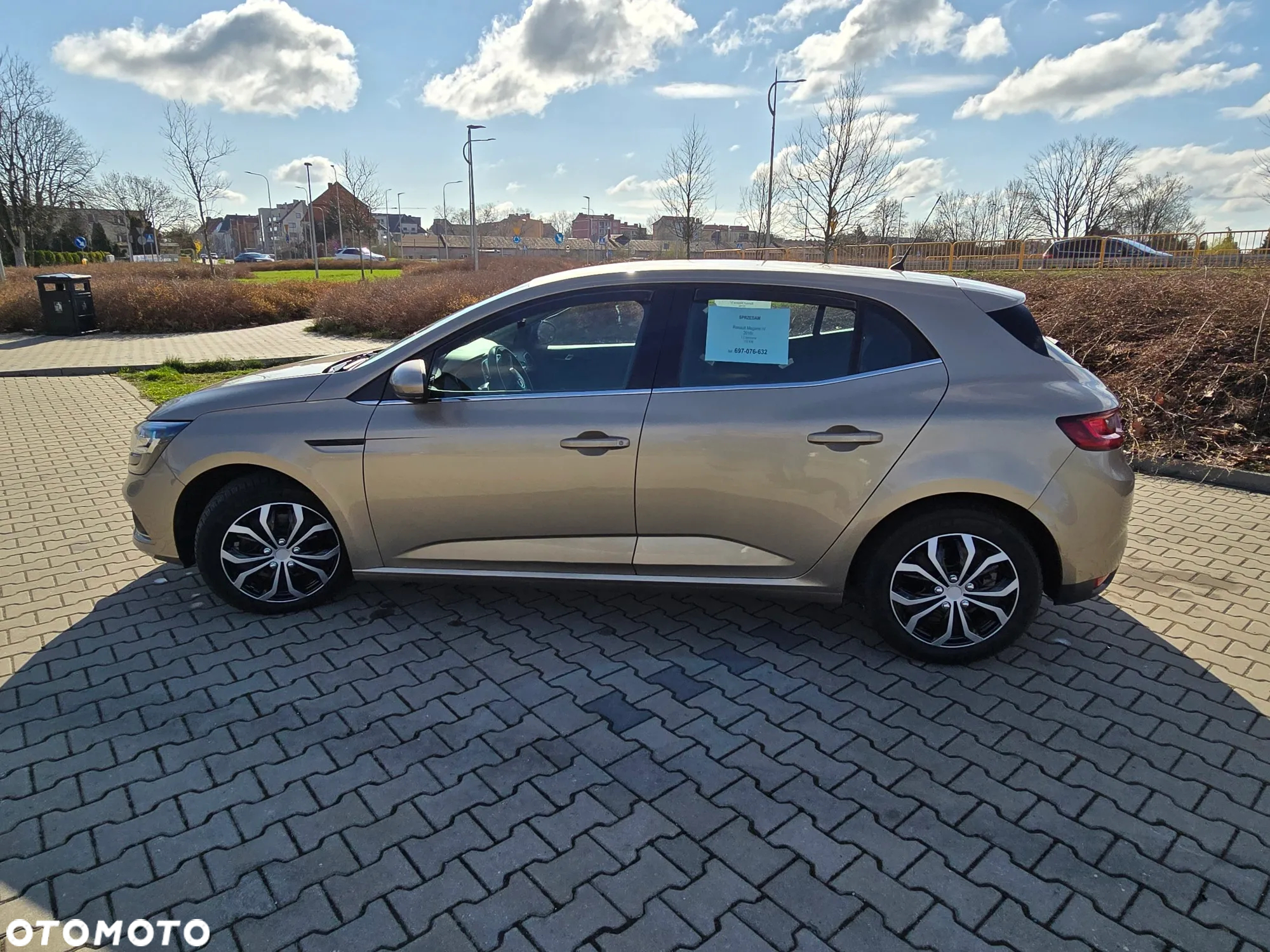 Renault Megane ENERGY TCe 130 EXPERIENCE - 3