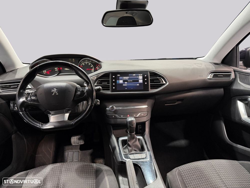 Peugeot 308 - 18