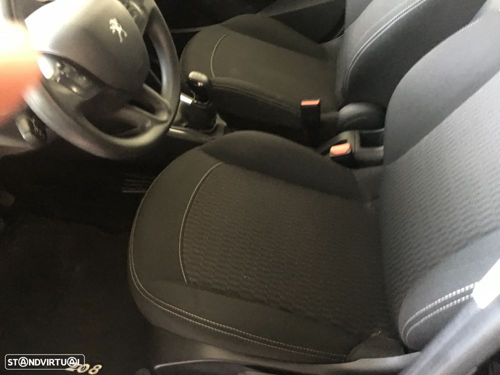 Peugeot 208 PureTech 82 Active - 15