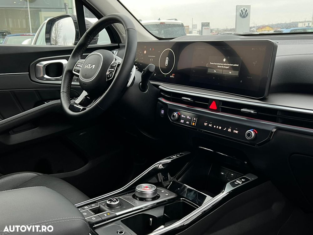 Kia Sorento 1.6 T-GDI HEV 6AT 4x4 5P Premium+ - 13