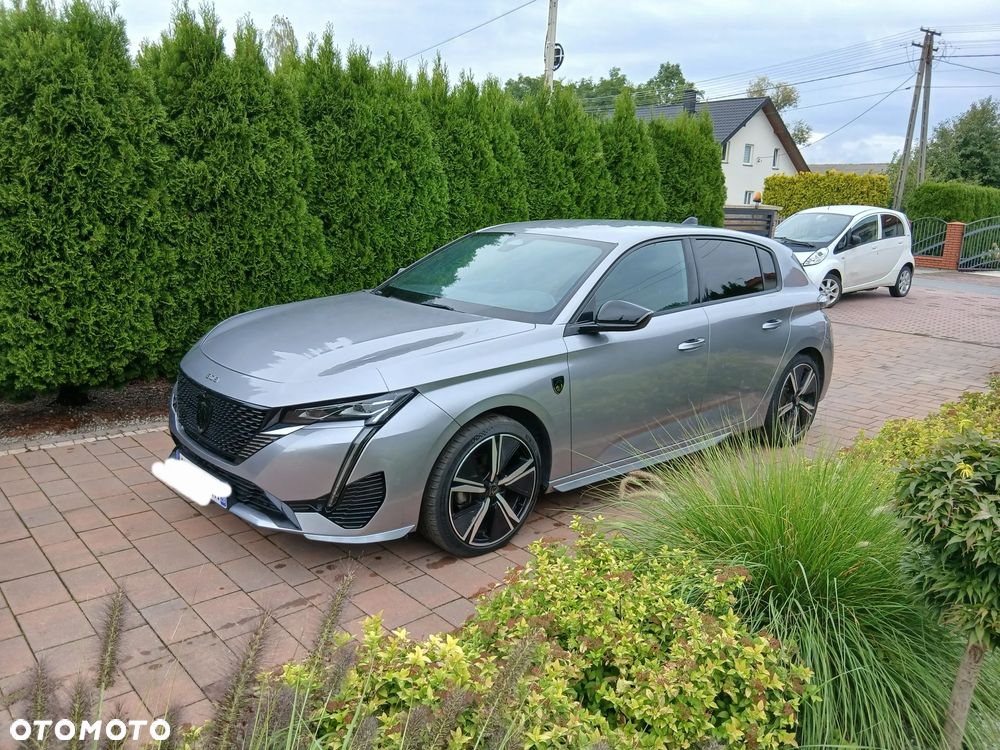 Peugeot 308 - 1