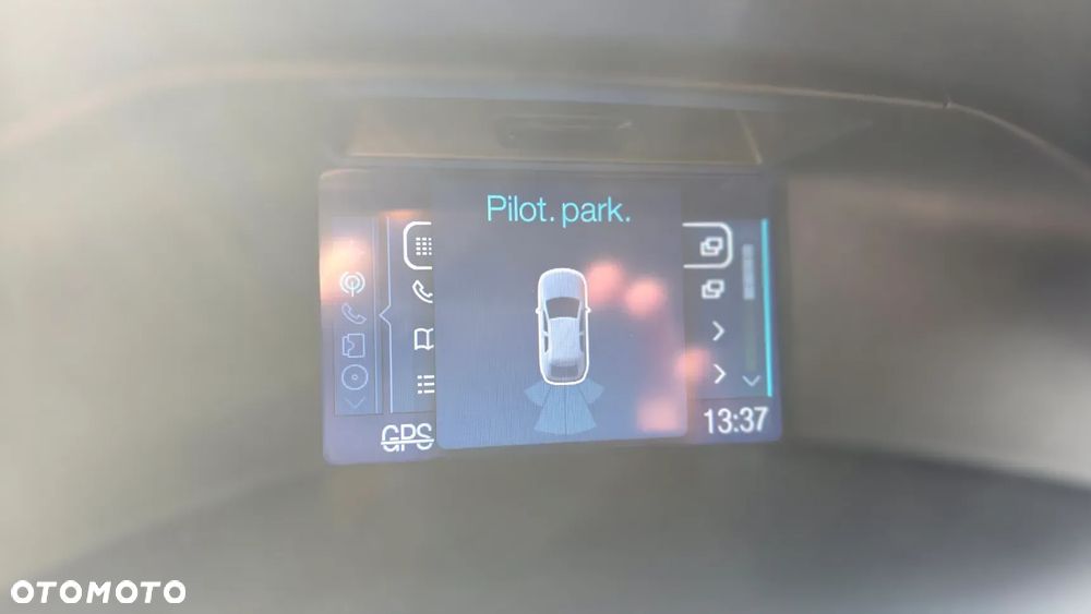 Ford Focus 1.0 EcoBoost Start-Stopp-System Champions Edition - 12