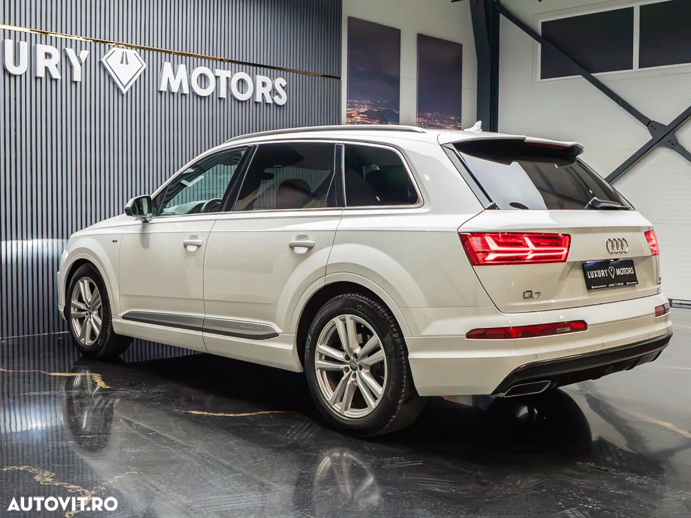 Audi Q7 - 8