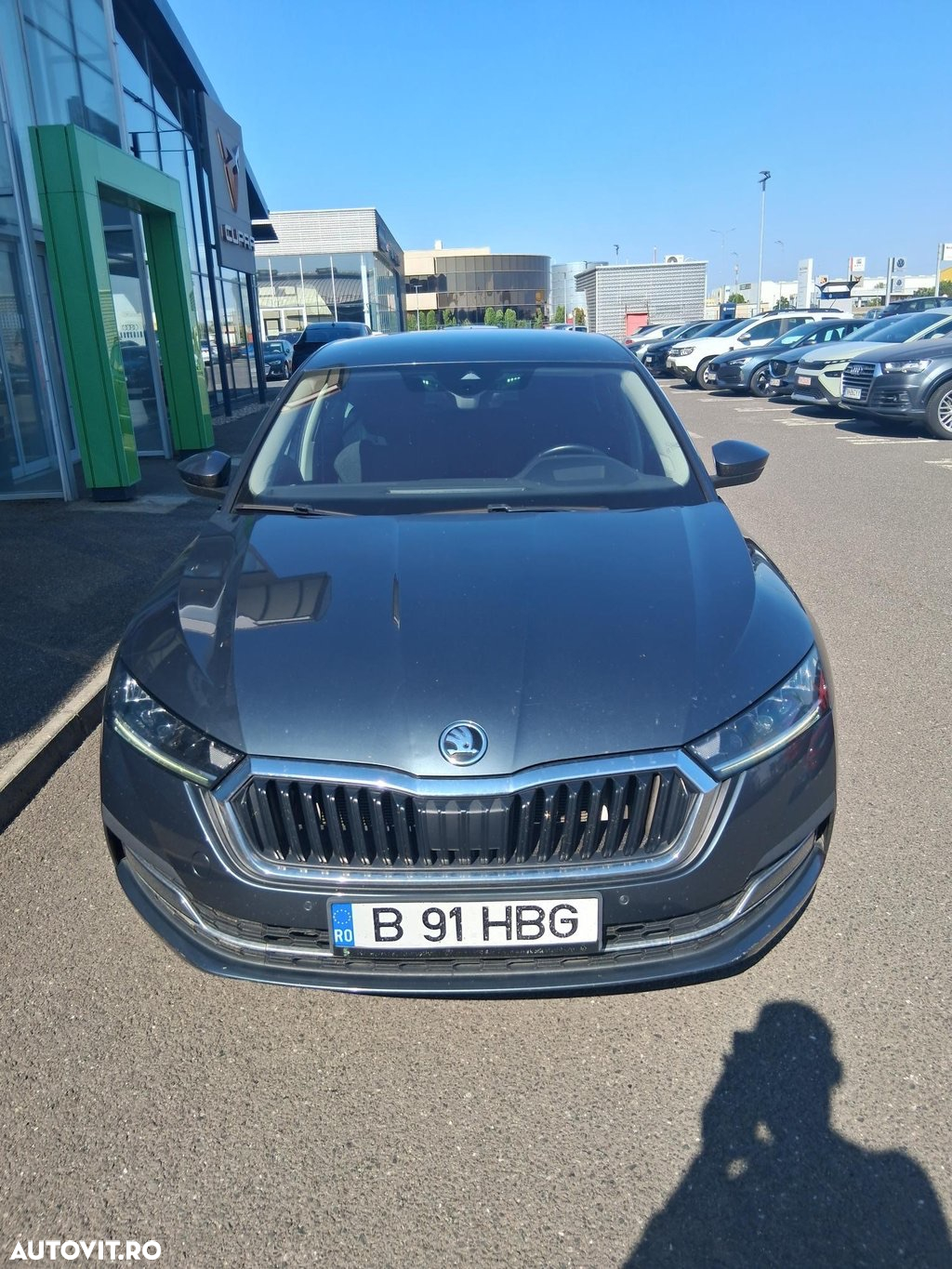 Skoda Octavia 2.0 TDI DSG Style - 4