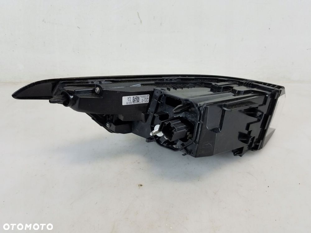 lampa tył peugeot 308 iii t10 kombi - 11