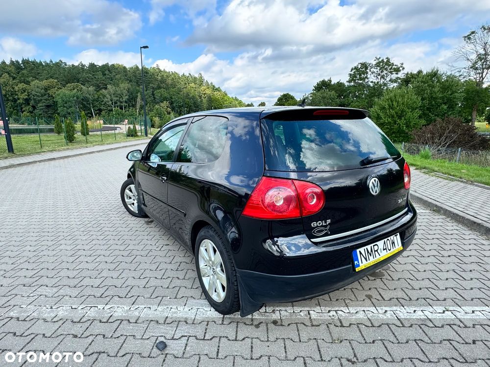 Volkswagen Golf 2.0 TDI Sportline - 10