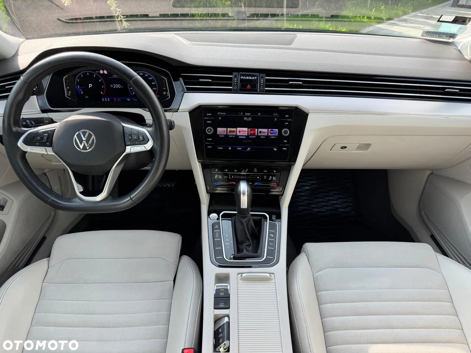 Volkswagen Passat 2.0 TSI Elegance DSG - 16