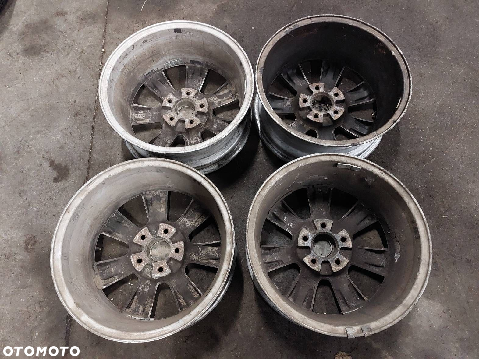 FELGA ALUMINIOWA 4 SZT KOMPLET 5x110 6,5Jx16 ET41 FI65,1 OPEL VECTRA C - 2