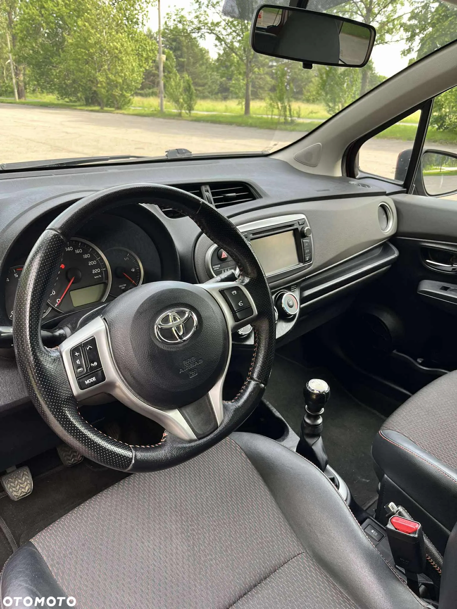 Toyota Yaris 1.4 D-4D Sol - 7