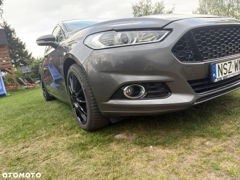 Ford Fusion 2.0 EcoBoost Titanium - 3