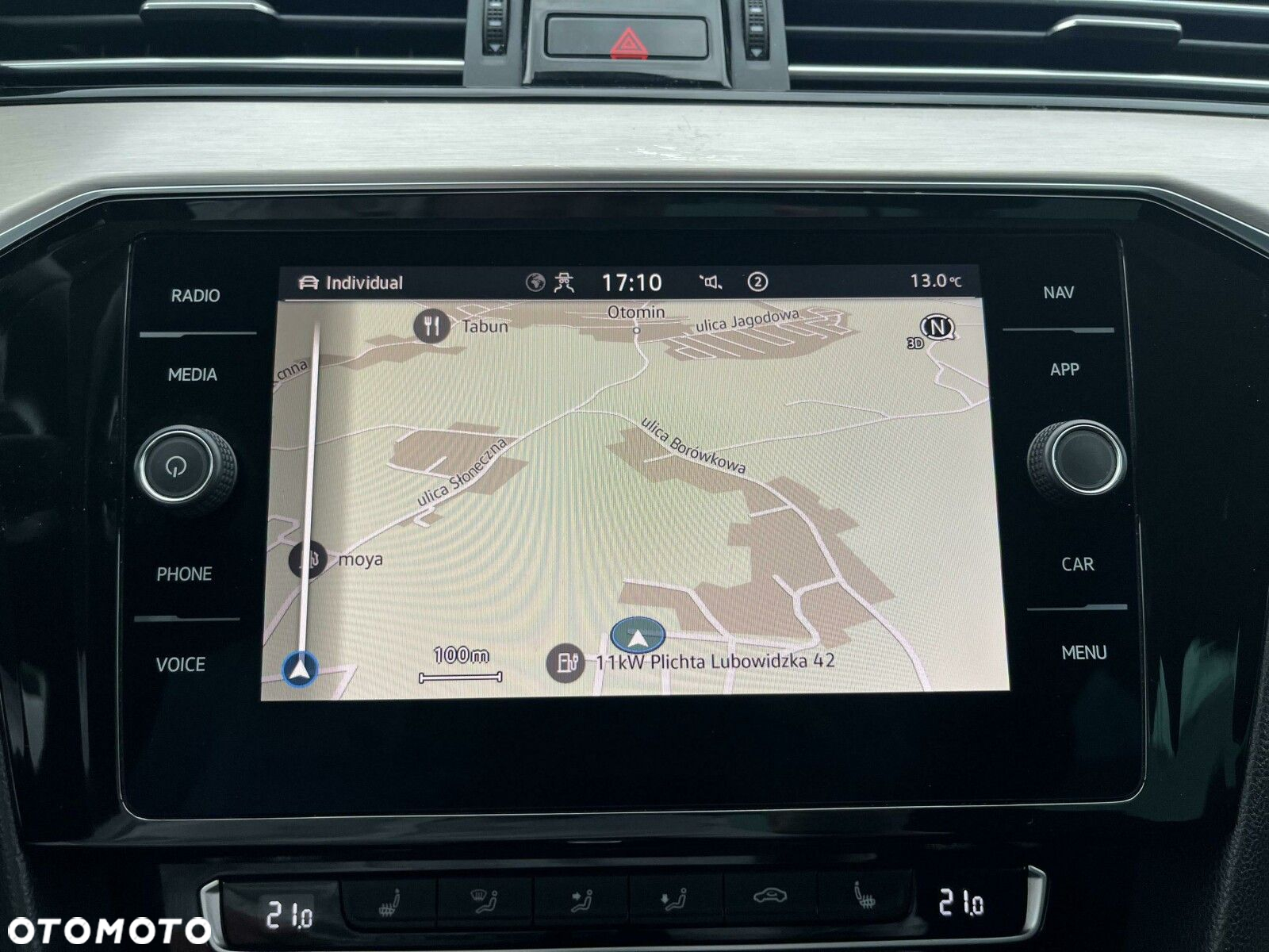 Volkswagen Passat 2.0 TDI Elegance DSG - 19