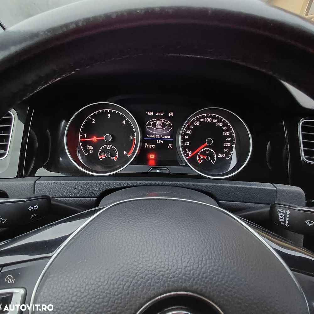 Volkswagen Golf 1.6 TDI BMT Highline - 14