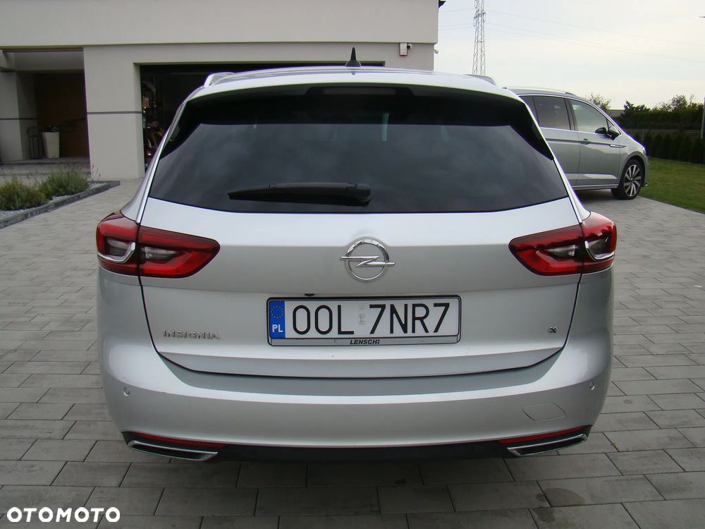Opel Insignia 2.0 BiTurbo 4x4 Innovation - 10