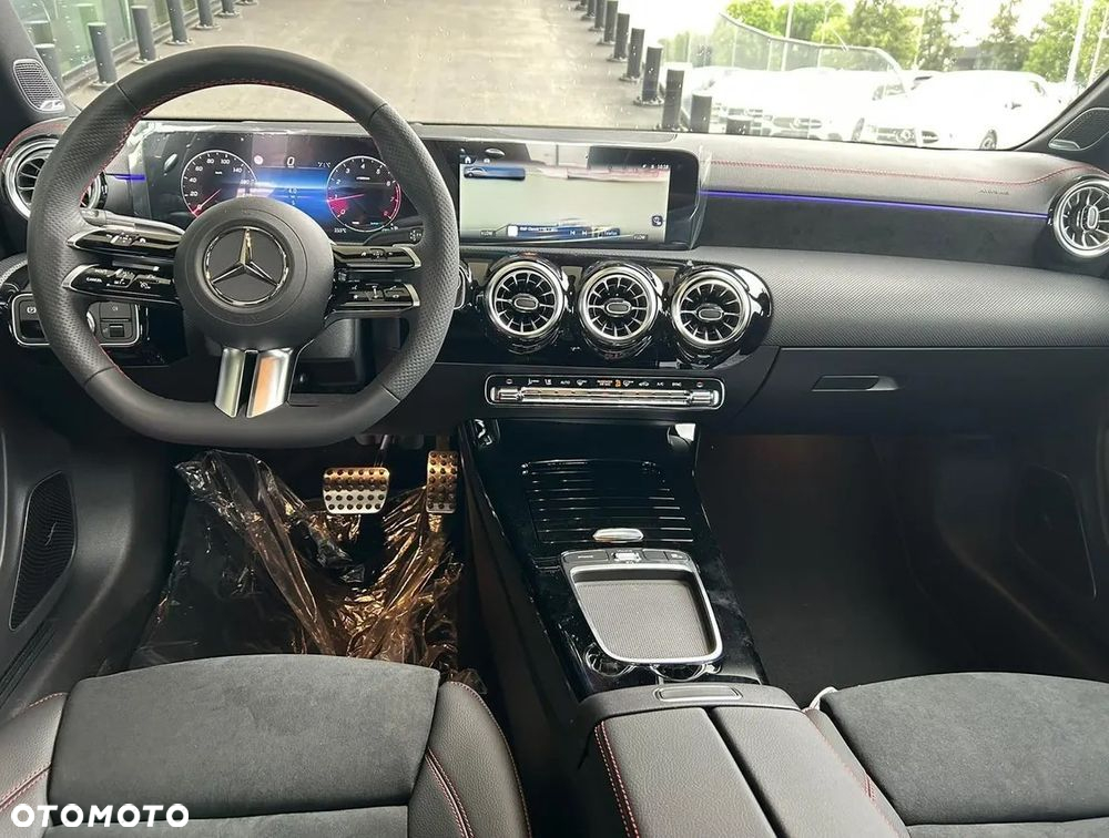 Mercedes-Benz CLA 200 mHEV AMG Line 7G-DCT - 5