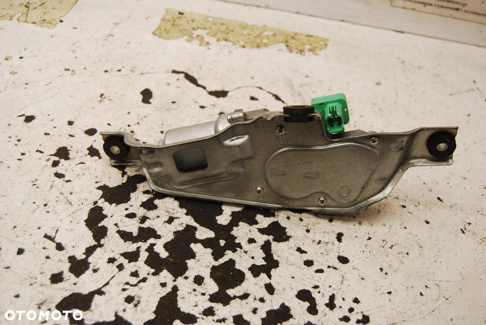 SILNICZEK WYCIERACZKI TYŁ TYLNY SUBARU IMPREZA III GH - 3