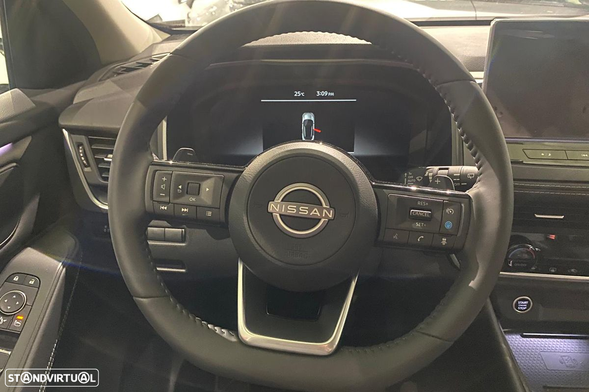 Nissan Qashqai 1.3 DIG-T N-Connecta LED Xtronic - 8