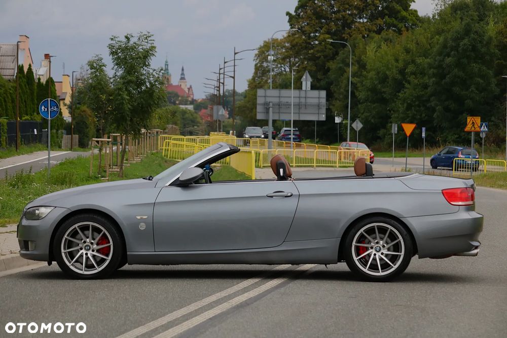 BMW Seria 3 - 18