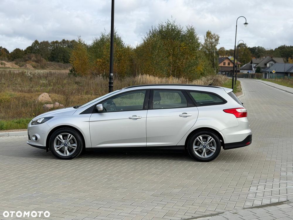 Ford Focus 1.0 EcoBoost Start-Stopp-System Champions Edition - 8