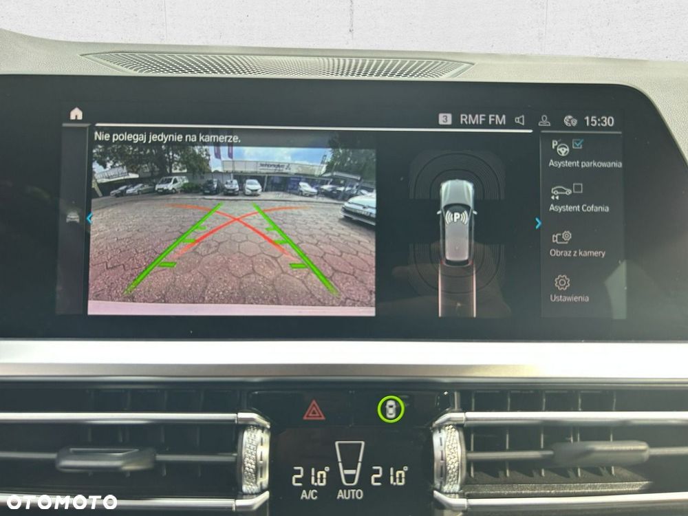 BMW Seria 3 - 21