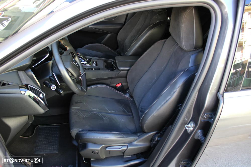 DS DS7 Crossback - 24