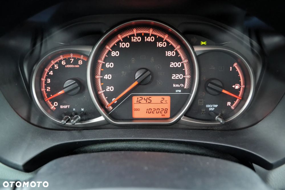 Toyota Yaris 1.0 Sol - 40