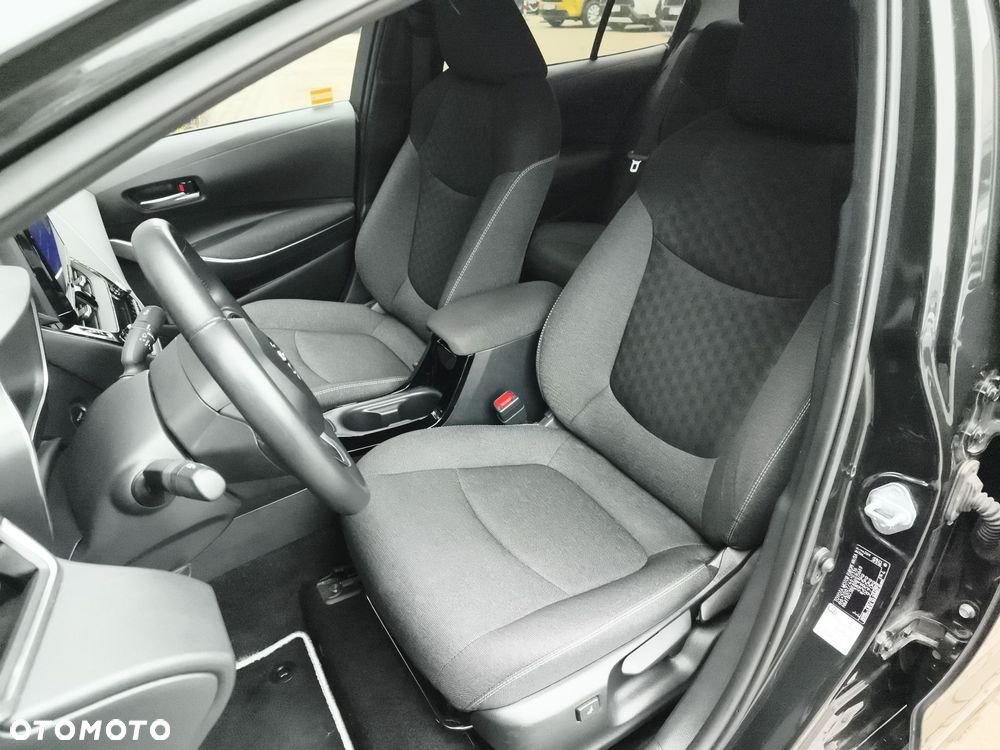 Toyota Corolla 1.8 Hybrid Style - 18