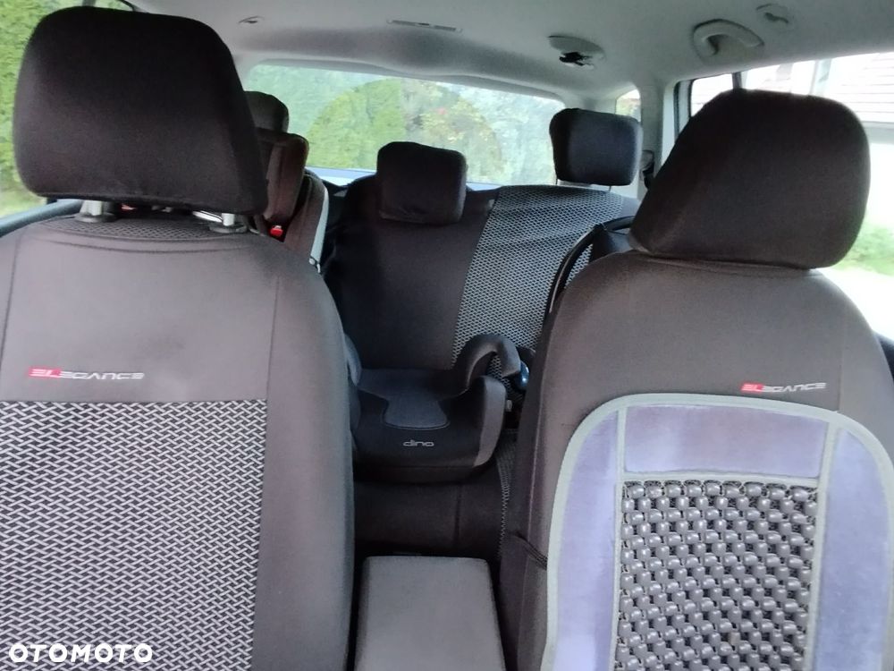 Volkswagen Touran 1.6 TDI DPF CityLine - 14