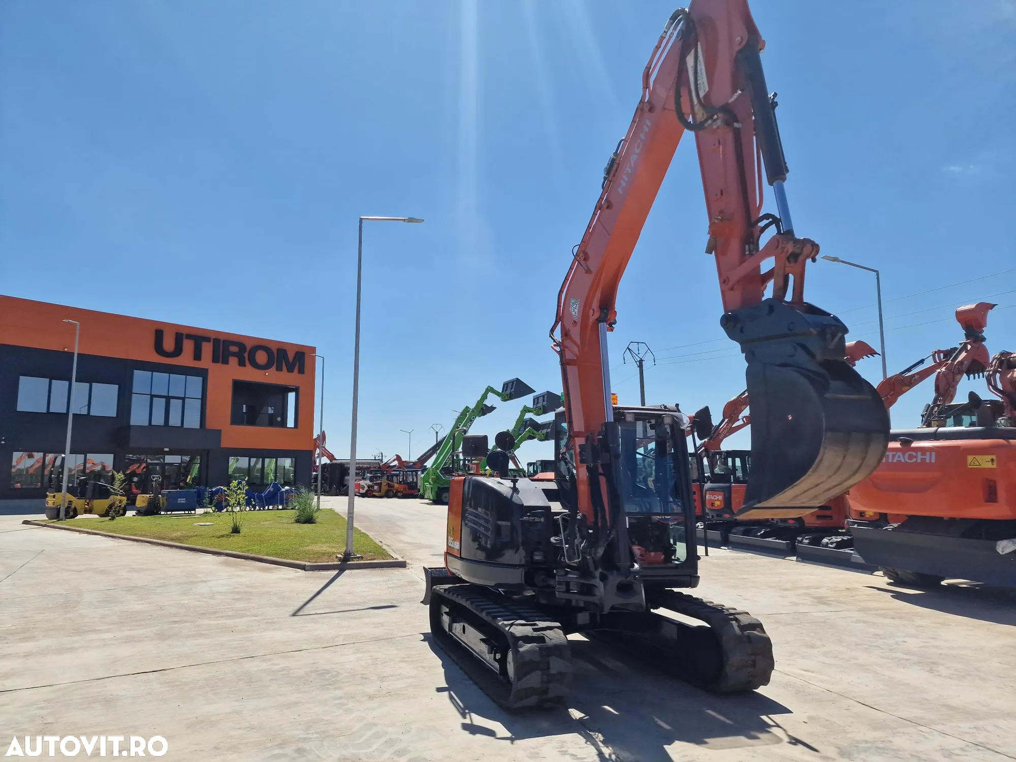 Hitachi ZX85, 2023, 19.85, Cupla rapida si 3 cupe-63.900 eur+Tva., camera spate, camelre laterale, senzori detectie parametru, senile cauciuc 90% ok, posibilite leasing 4 ani, CA NOU-PROMOTIE 63900 EUR+tva - 6