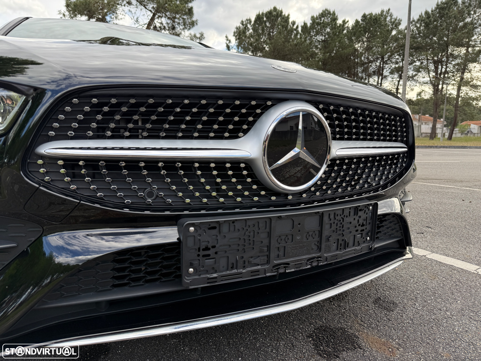 Mercedes-Benz CLA 250 e Shooting Brake AMG Line - 10